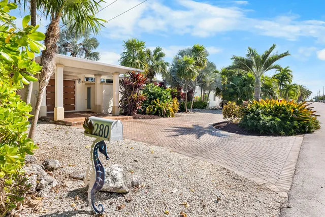 a view of an ocean view