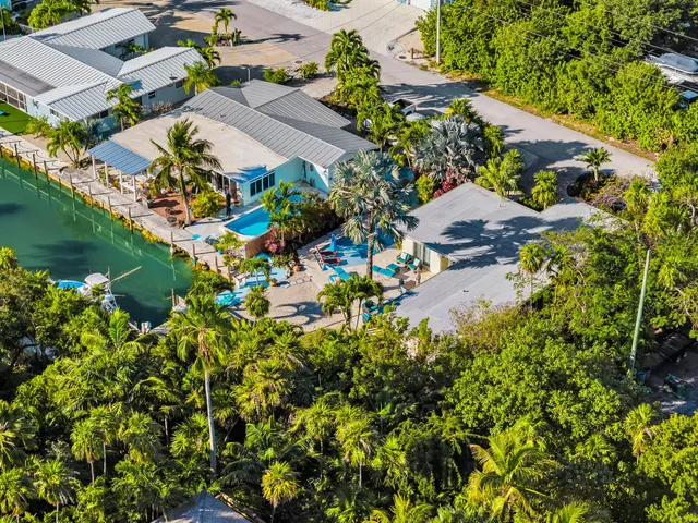 $1,275,000 | 280 100th Street Ocean, Marathon, FL 33050