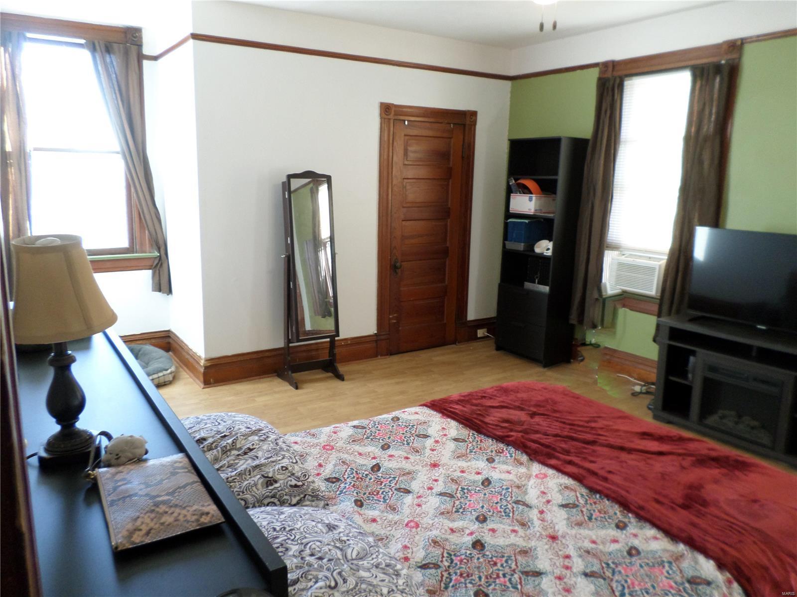 2940 Ridgeway Avenue St. Louis, MO 63114 - Photo 16 of 31 Gallery Image 16