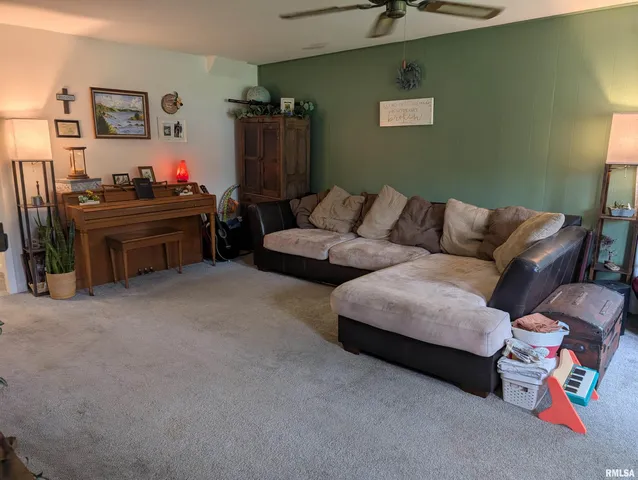 $74,900 | 532 Highway 146, Elizabethtown, IL 62931