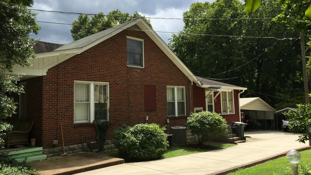 111 North Main Street Springfield, TN 37172 - Photo 2 of 25 a view of a house with yard and plants