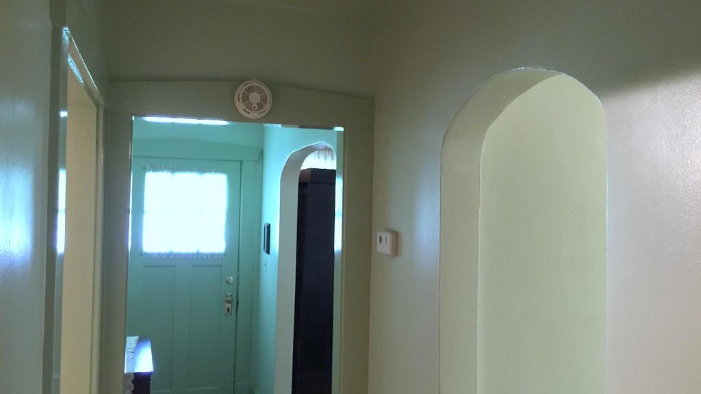 111 North Main Street Springfield, TN 37172 - Photo 9 of 25 a view of a hallway with entryway