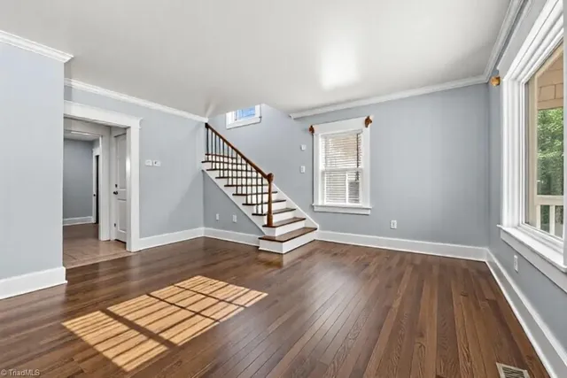 $595 | 1402 West Market Street, Greensboro, NC 27403