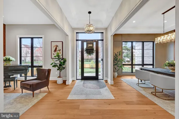 $3,295,000 | 1100 Balls Hill Road, McLean, VA 22101