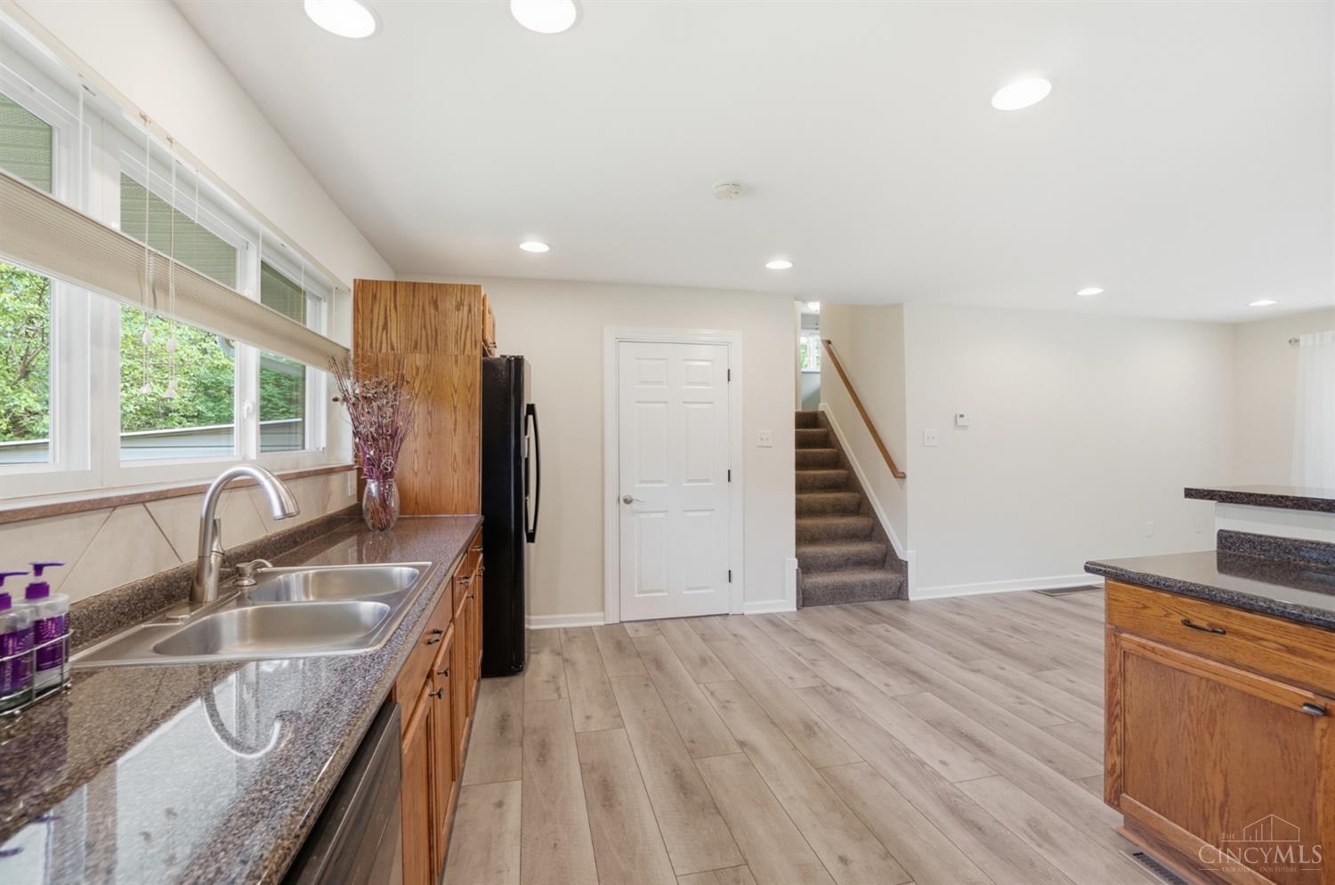 475 Craig Road Cincinnati, OH 45244 - Photo 32 of 87 Gallery Image 32