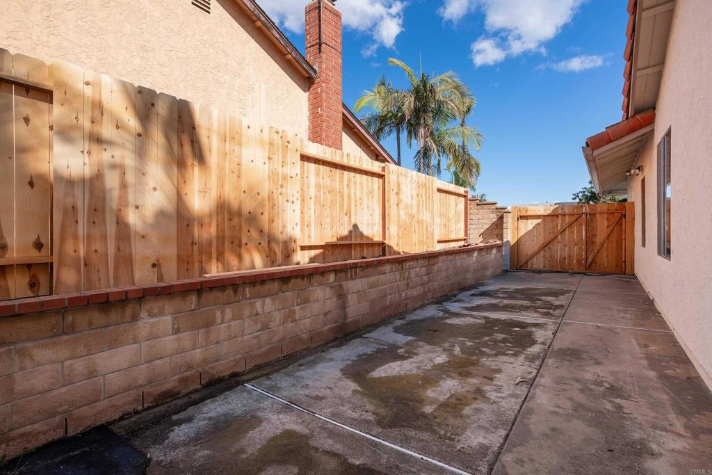 4427 Trieste Drive Carlsbad, CA 92010 - Photo 23 of 24 a view of entryway with a street