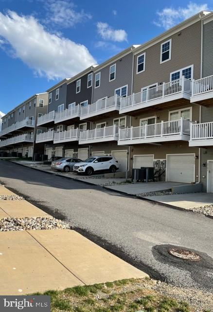 2709 Pinebrook Road, Unit 405 Landover, MD 20785 - Photo 14 of 56
