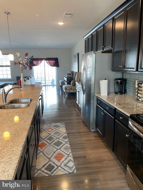 2709 Pinebrook Road, Unit 405 Landover, MD 20785 - Photo 16 of 56
