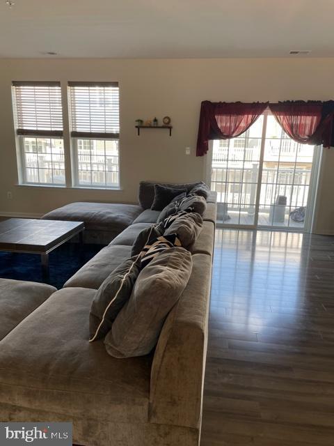 2709 Pinebrook Road, Unit 405 Landover, MD 20785 - Photo 18 of 56