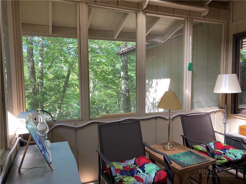 175 Ash Loop Newland, NC 28657 - Photo 5 of 49