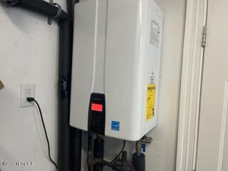 535 Tanbridge Road Wilmington, NC 28405 - Photo 50 of 50 Natural gas helps keep energy usage down and this new Navian water heater helps as well. Plug in or unplug if you are traveling.
