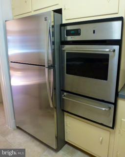 723 Nottingham Road Baltimore, MD 21229 - Photo 6 of 27