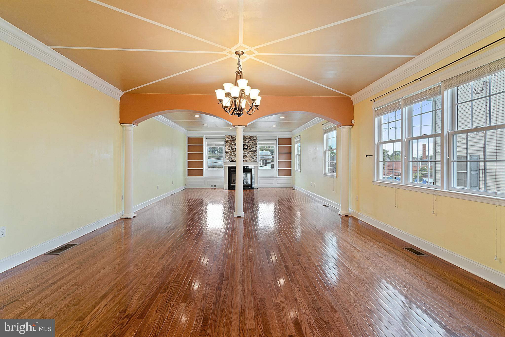 8809 Ashton Road Philadelphia, PA 19136 - Photo 6 of 37 Gallery Image 6