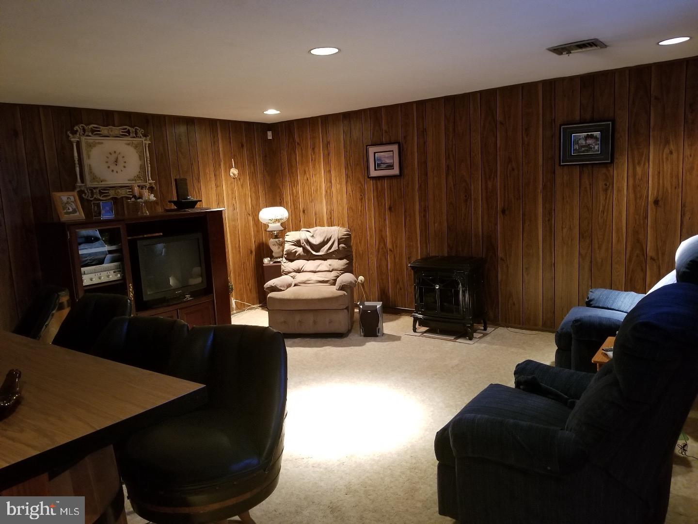1731 Green Valley Road Havertown, PA 19083 - Photo 10 of 25 Gallery Image 10