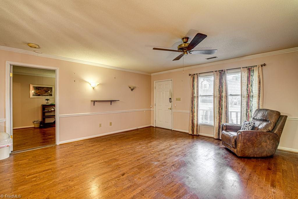 1613 Ternberry Road High Point, NC 27262 - Photo 12 of 25 Gallery Image 12
