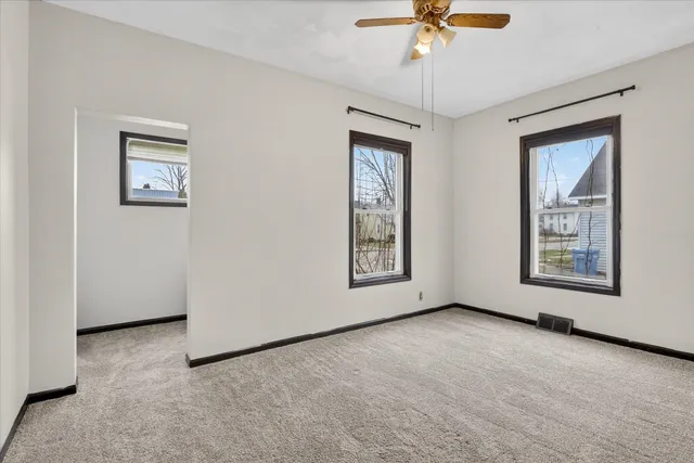 $239,900 | 701 East 5th Avenue, Brodhead, WI 53520