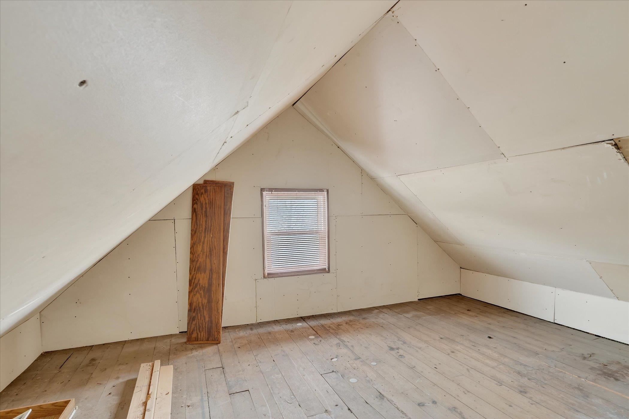 701 East 5th Avenue Brodhead, WI 53520 - Photo 34 of 51