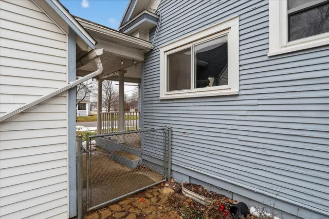 $239,900 | 701 East 5th Avenue, Brodhead, WI 53520