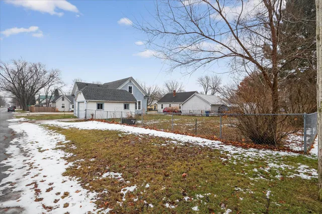 $239,900 | 701 East 5th Avenue, Brodhead, WI 53520