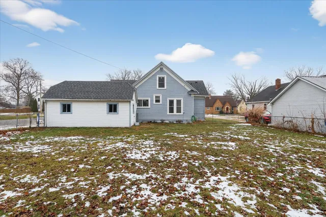$239,900 | 701 East 5th Avenue, Brodhead, WI 53520
