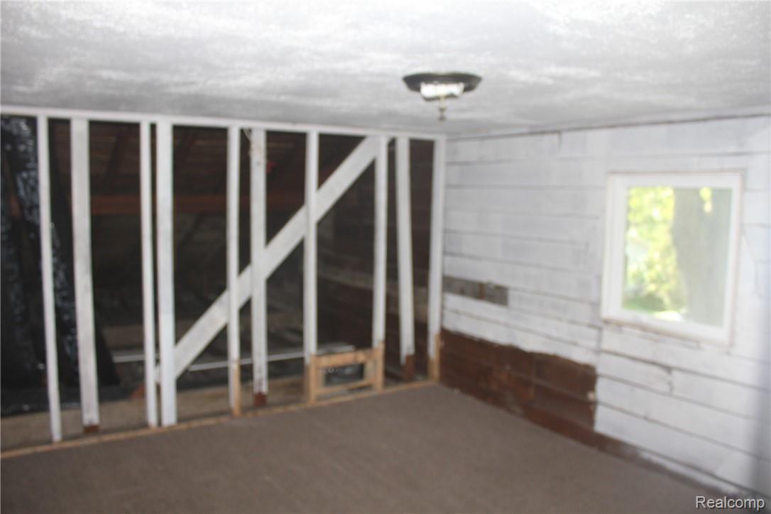 115 West Ridge Street Owosso, MI 48867 - Photo 23 of 31 IMG_8318.JPG