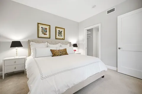 $715,000 | 771 Harrison Avenue, Unit 303, Boston, MA 02118