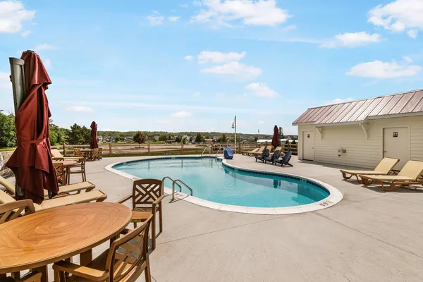 $2,400 | 214 Great Lp Drive, Unit 2A, Ottawa, IL 61350