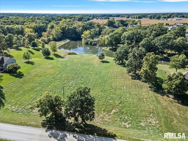 $64,500 | 6555 Coolidge Drive, Cantrall, IL 62625