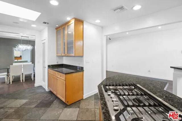 a view of a entryway door of the house