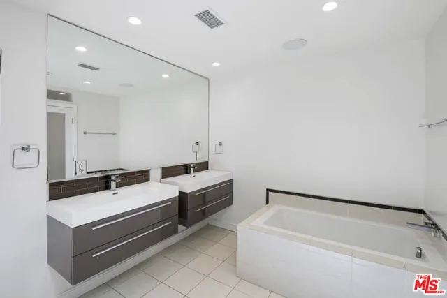 $14,995 | 10453 Holman Avenue, Los Angeles, CA 90024