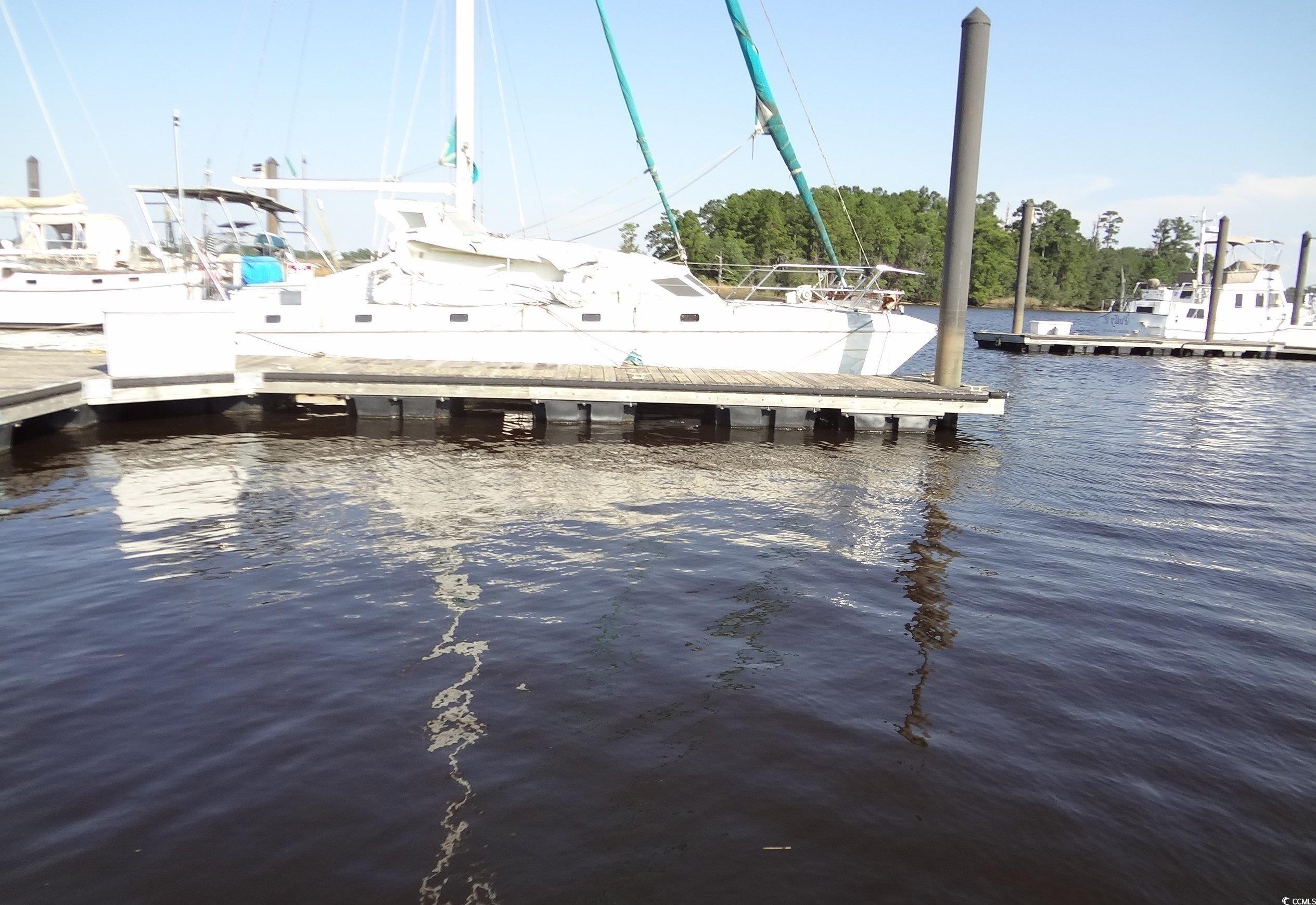 32' Boat Slip