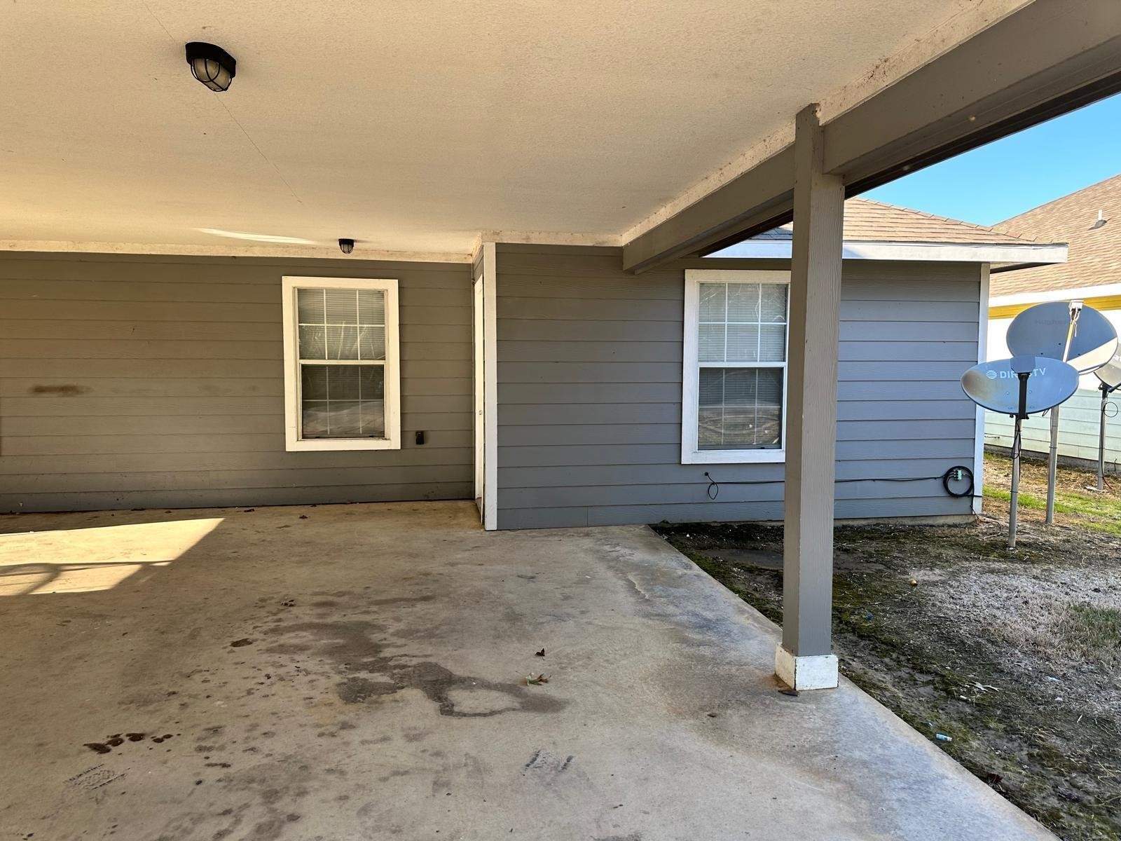 628 Luke Street, Unit AB Dayton, TX 77535 - Photo 6 of 26