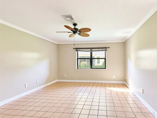 $575,000 | 7431 Hazelwood Circle, Lake Worth, FL 33467