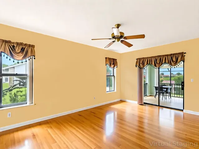 $575,000 | 7431 Hazelwood Circle, Lake Worth, FL 33467