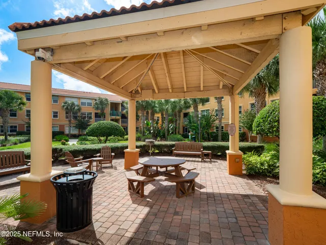 $299,000 | 204 Laguna Villa Boulevard, Unit A11, Jacksonville Beach, FL 32250