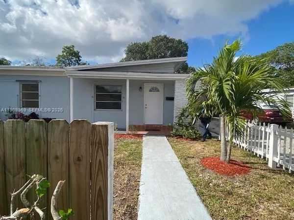 $590,000 | 540 Opa-Locka Boulevard, North Miami, FL 33168