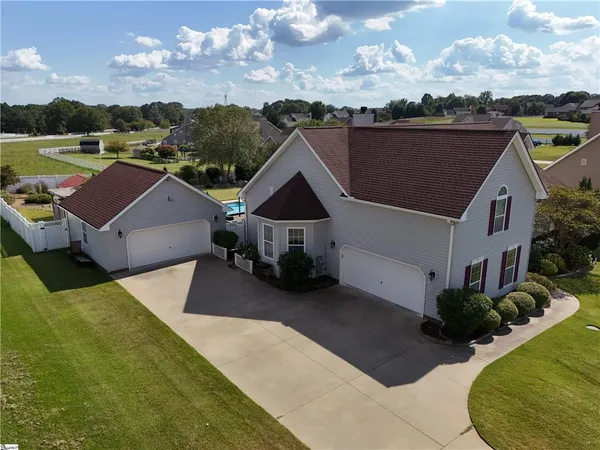 $585,000 | 608 Saddlebred Drive, Pelzer, SC 29669