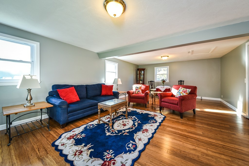 18 Pumpkin Pine Road Natick, MA 01702 - Photo 8 of 22 Gallery Image 8