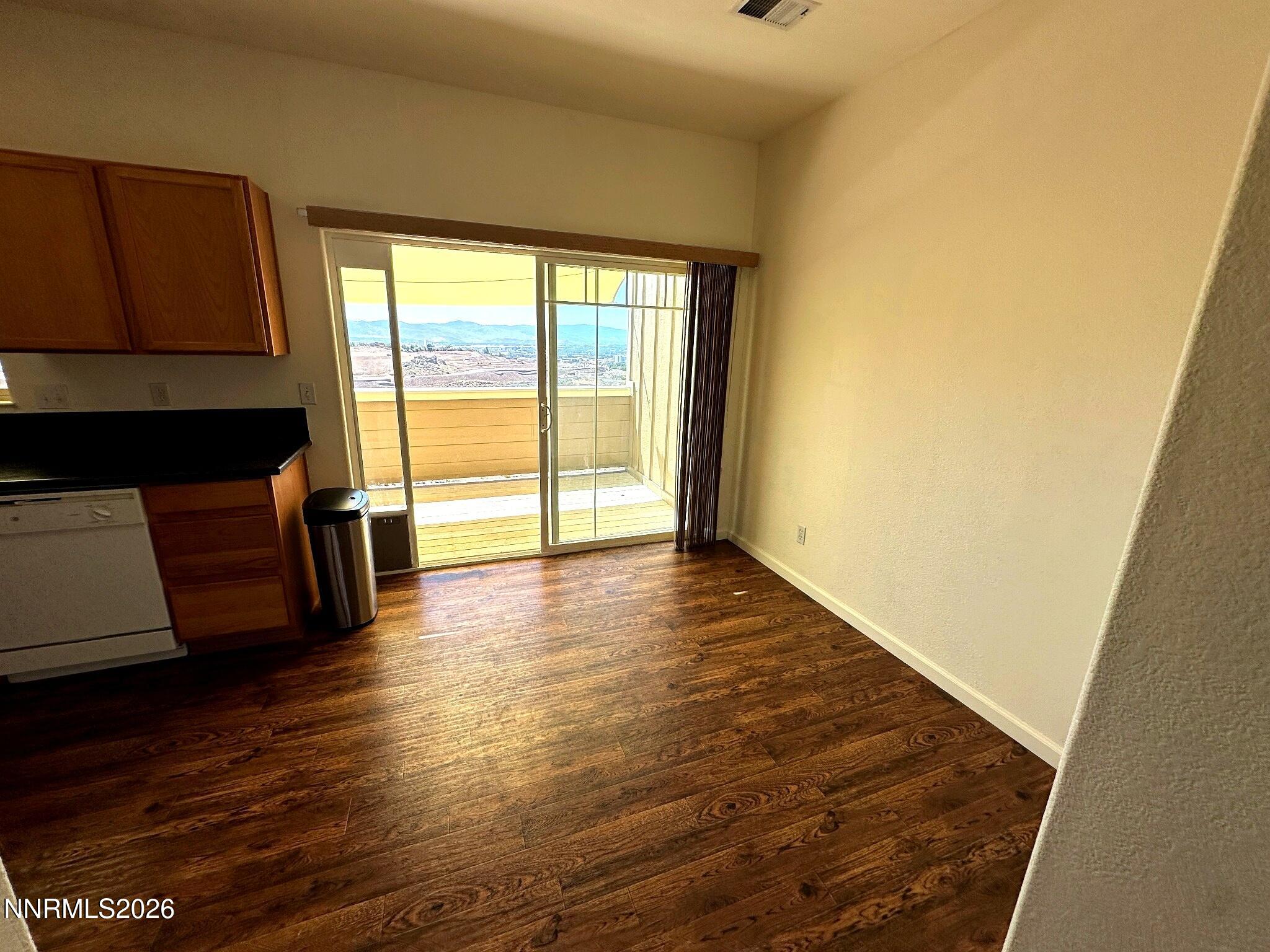 380 Andrew Cahill Lane Reno, NV 89503 - Photo 9 of 42 2026-06-04 11.11.01(3)_enhanced