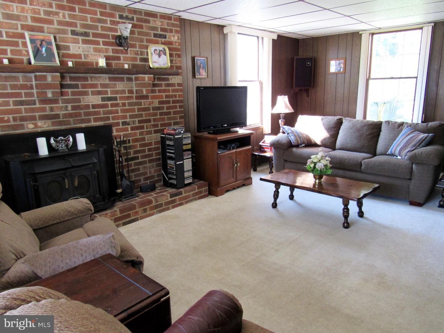 235 President Avenue Rutledge, PA 19070 - Photo 3 of 23 Gallery Image 3