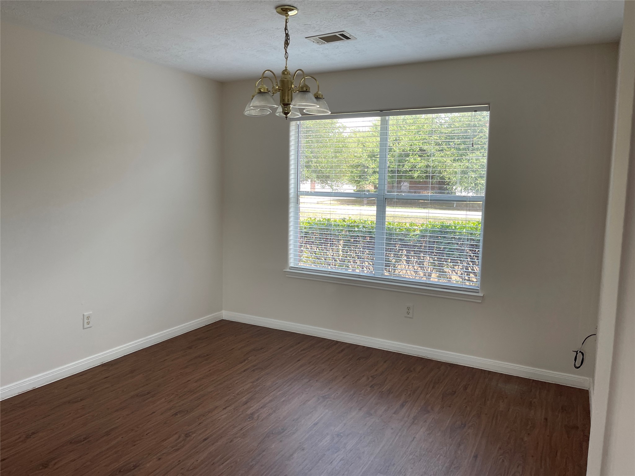 16216 Setting Sun Court Conroe, TX 77302 - Photo 18 of 37