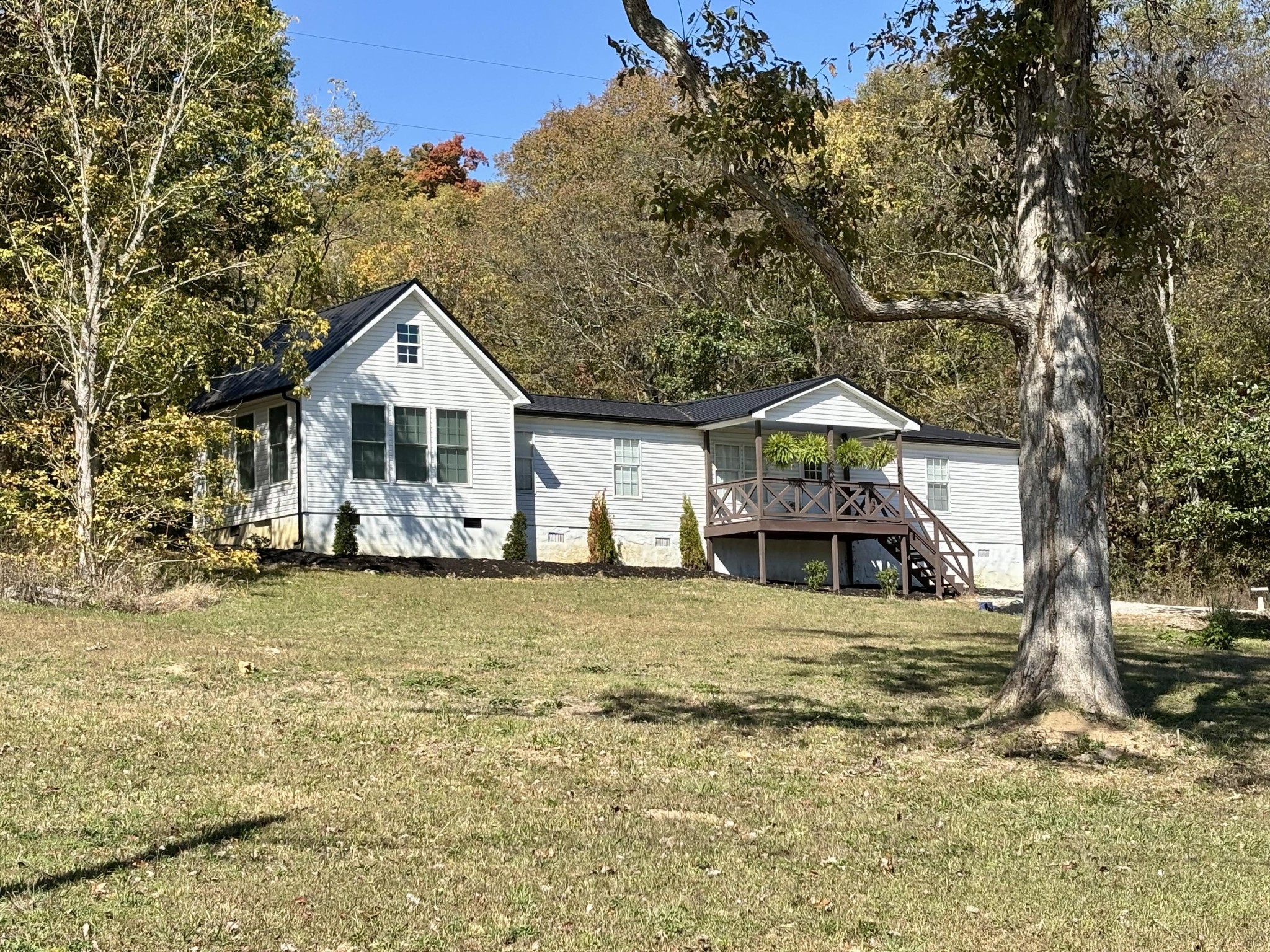 285 Lawrence Branch Road Beechgrove, TN 37018 - Photo 1 of 55