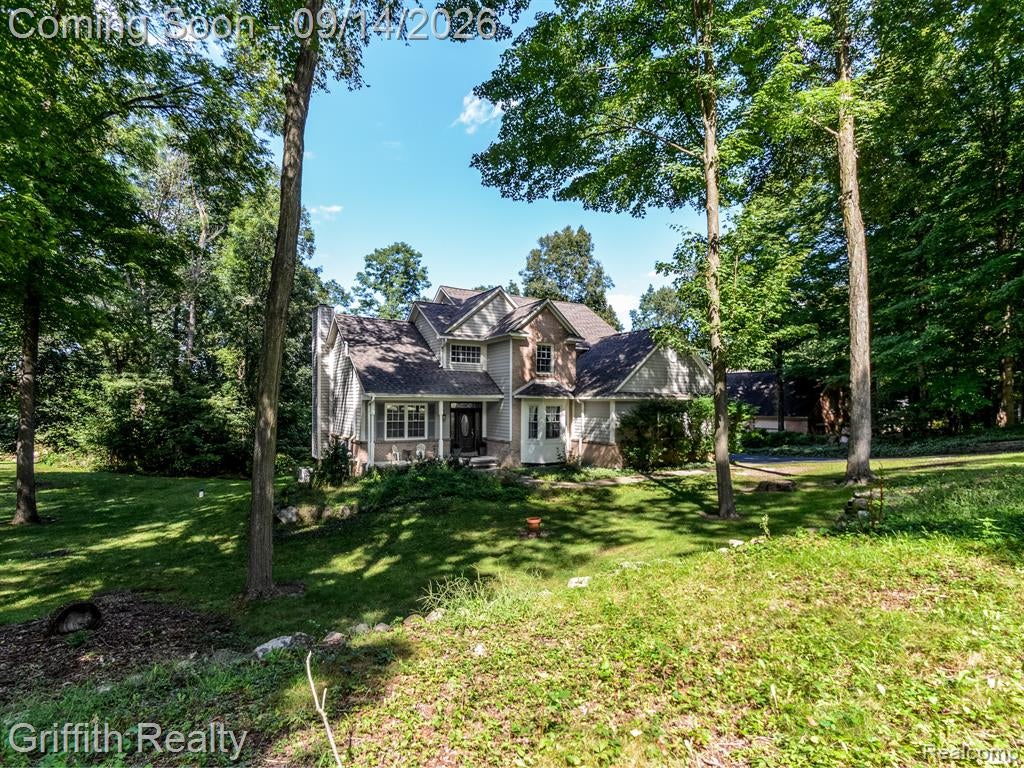 10183 Silver Lake Road Brighton, MI 48116 - Photo 1 of 25 Gallery Image 1