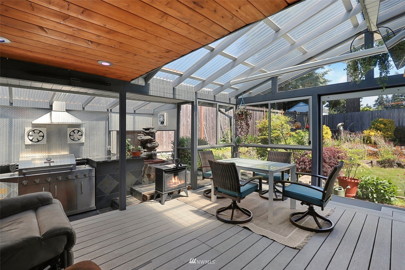 1932 Northeast 20th Street Renton, WA 98056 - Photo 26 of 40 Gallery Image 26