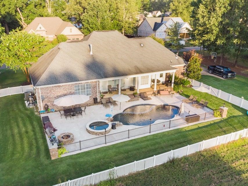 3285 Shadowood Lane Corinth, MS 38834 - Photo 31 of 31 an aerial view of a house with swimming pool and garden