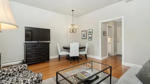 $315,000 | 70 East Scott Street, Unit 908, Chicago, IL 60610