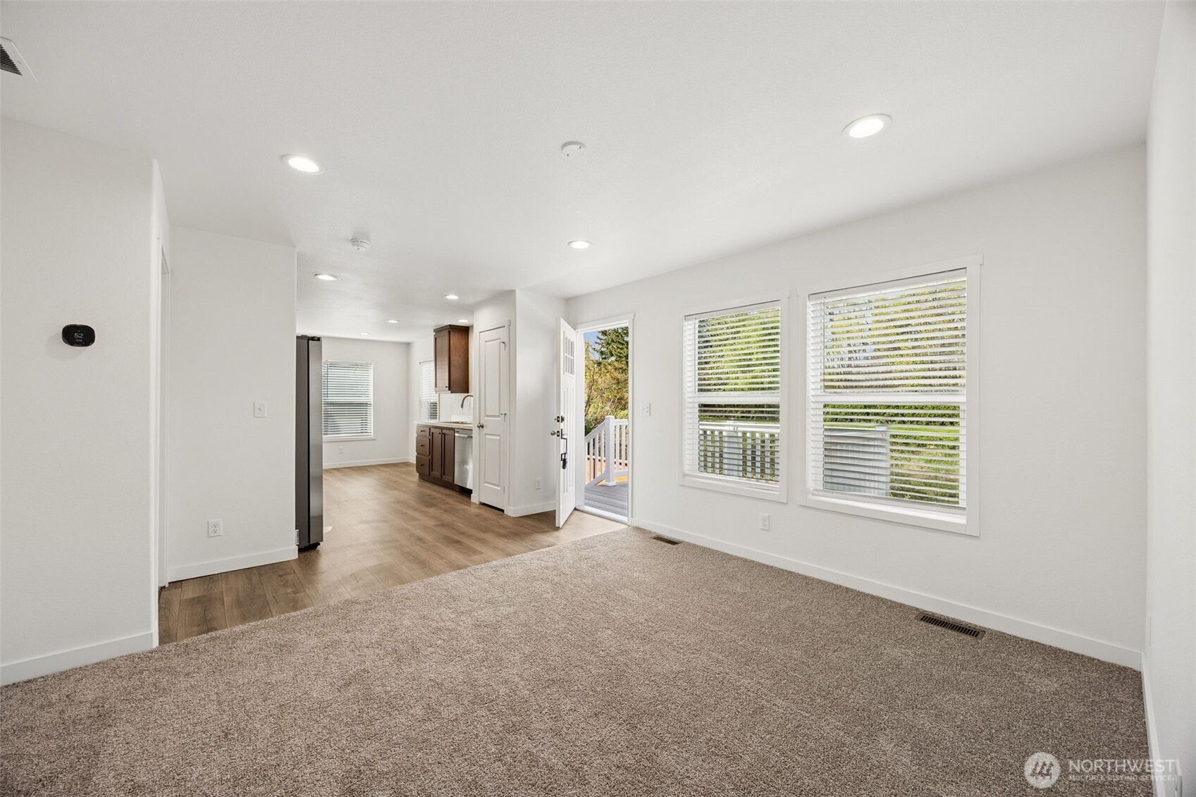 11510 East Riverside Drive, Unit 27 Bothell, WA 98011 - Photo 5 of 23