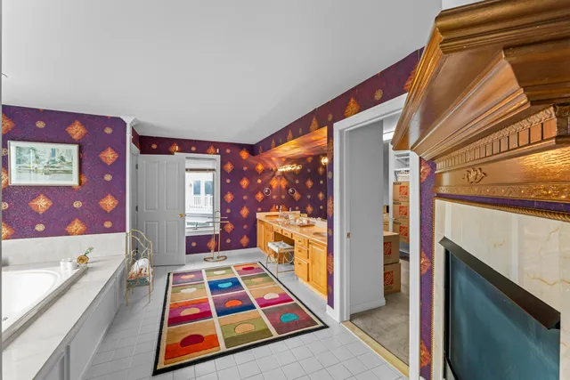 $710,000 | 169 Keelson Drive, Detroit, MI 48215