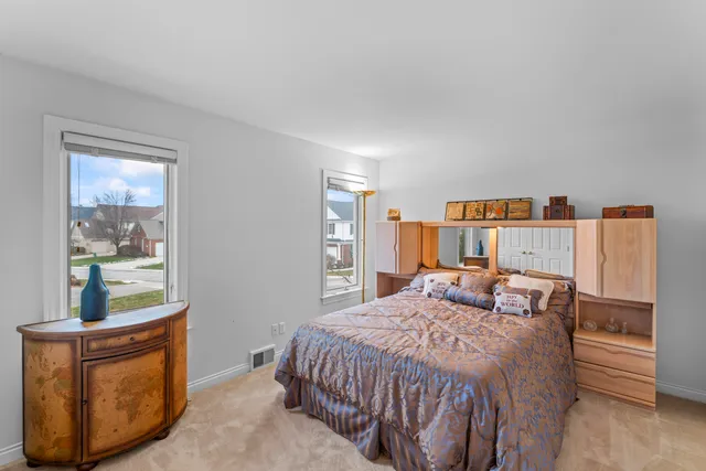 $710,000 | 169 Keelson Drive, Detroit, MI 48215