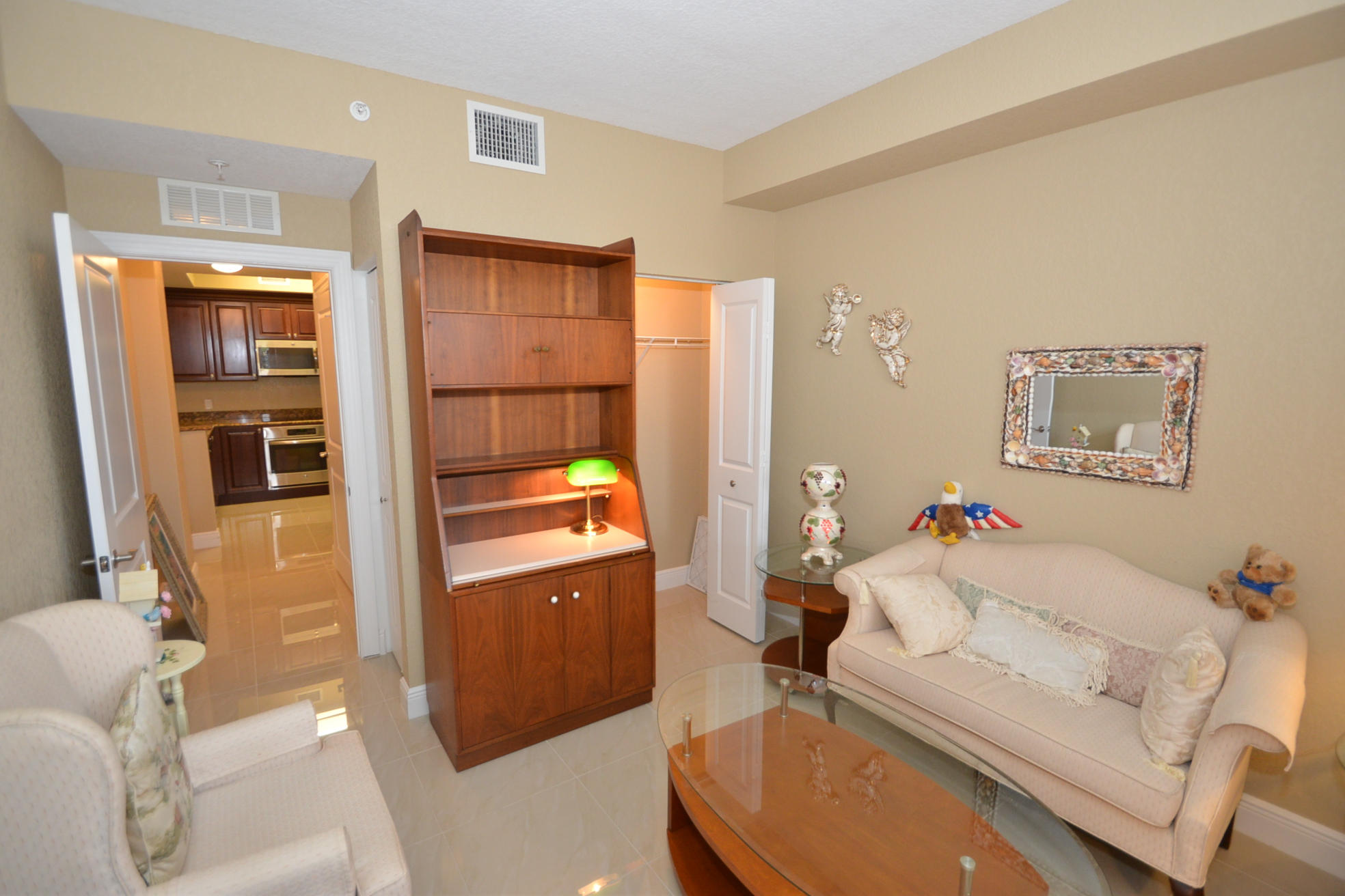 1660 Renaissance Commons Boulevard, Unit 2111 Boynton Beach, FL 33426 - Photo 20 of 31 DSC_2849